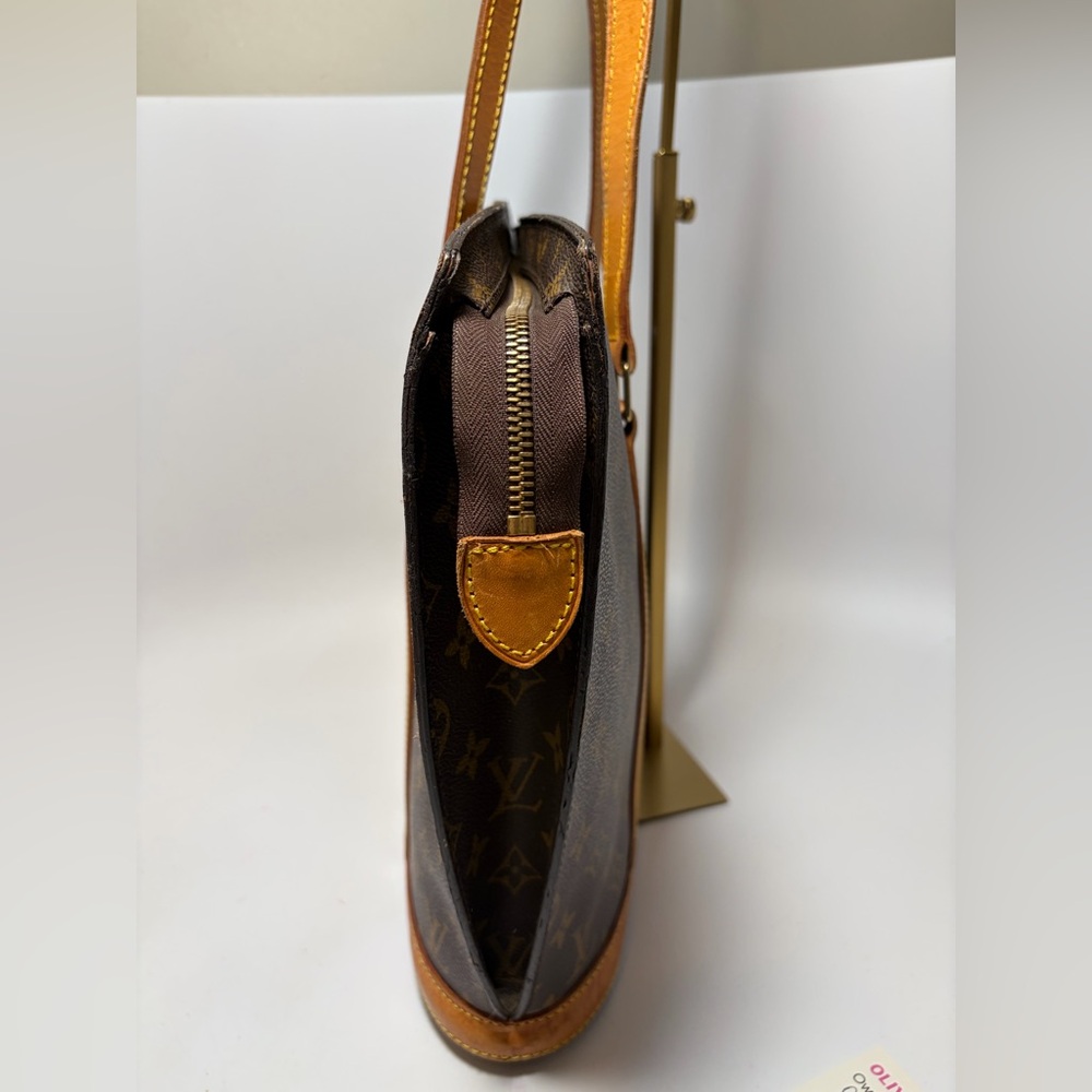 Louis Vuitton Babylone Tote Monogram - Picture 9 of 16